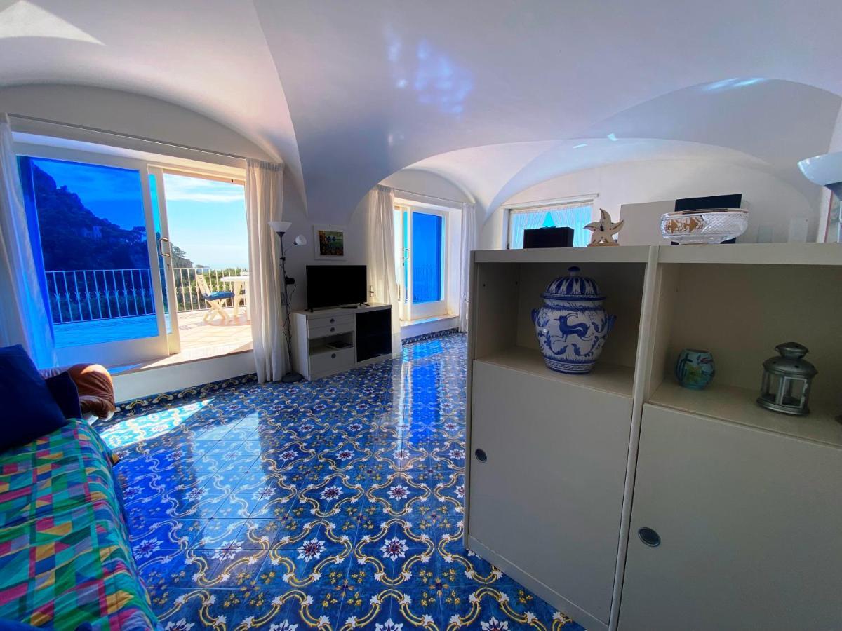 Regina Di Capri - Suite Vista Faraglioni Buitenkant foto
