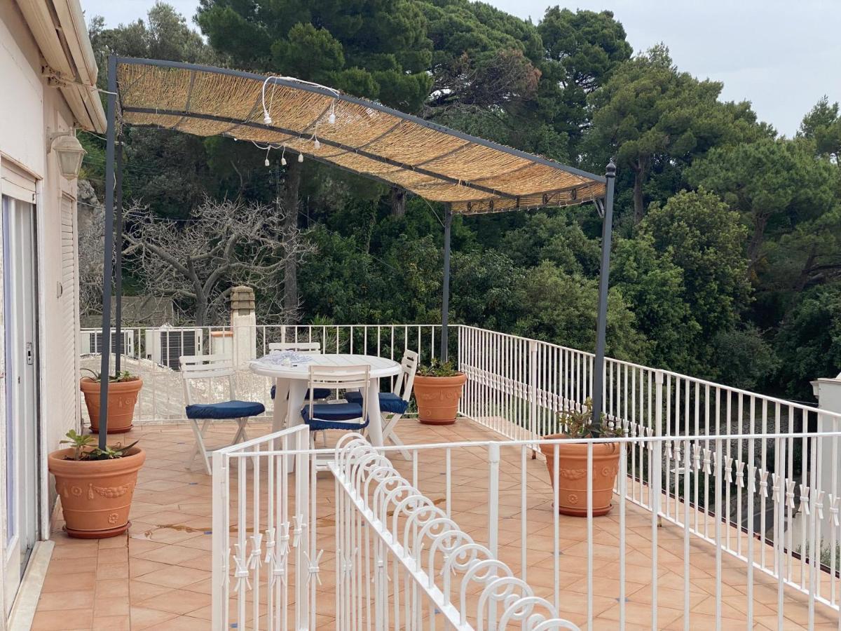 Regina Di Capri - Suite Vista Faraglioni Buitenkant foto