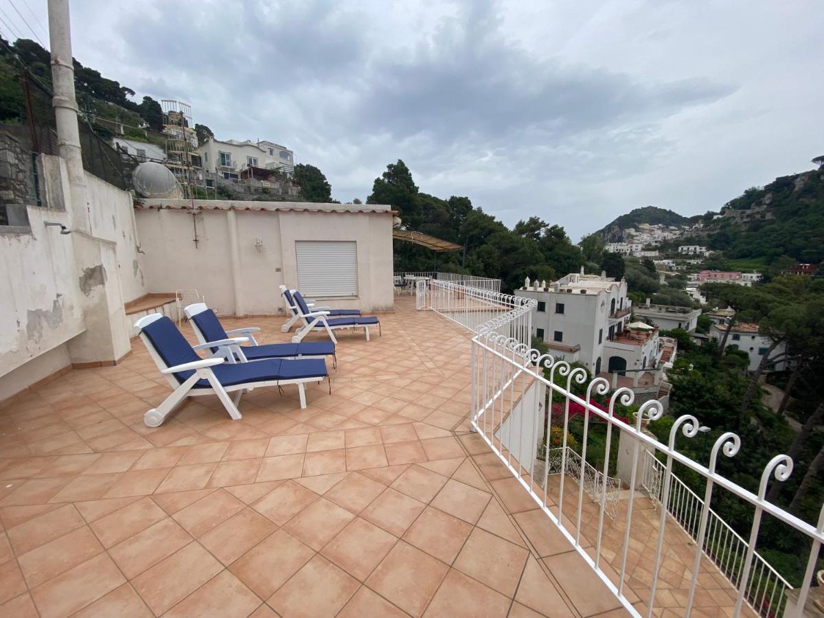 Regina Di Capri - Suite Vista Faraglioni Buitenkant foto